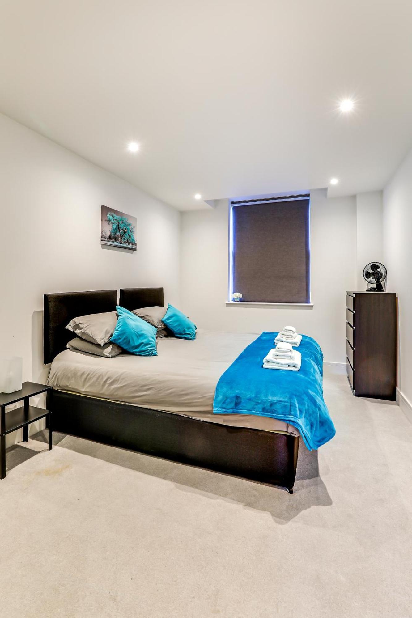 Exceptionally Spacious Central Canterbury Home 外观 照片