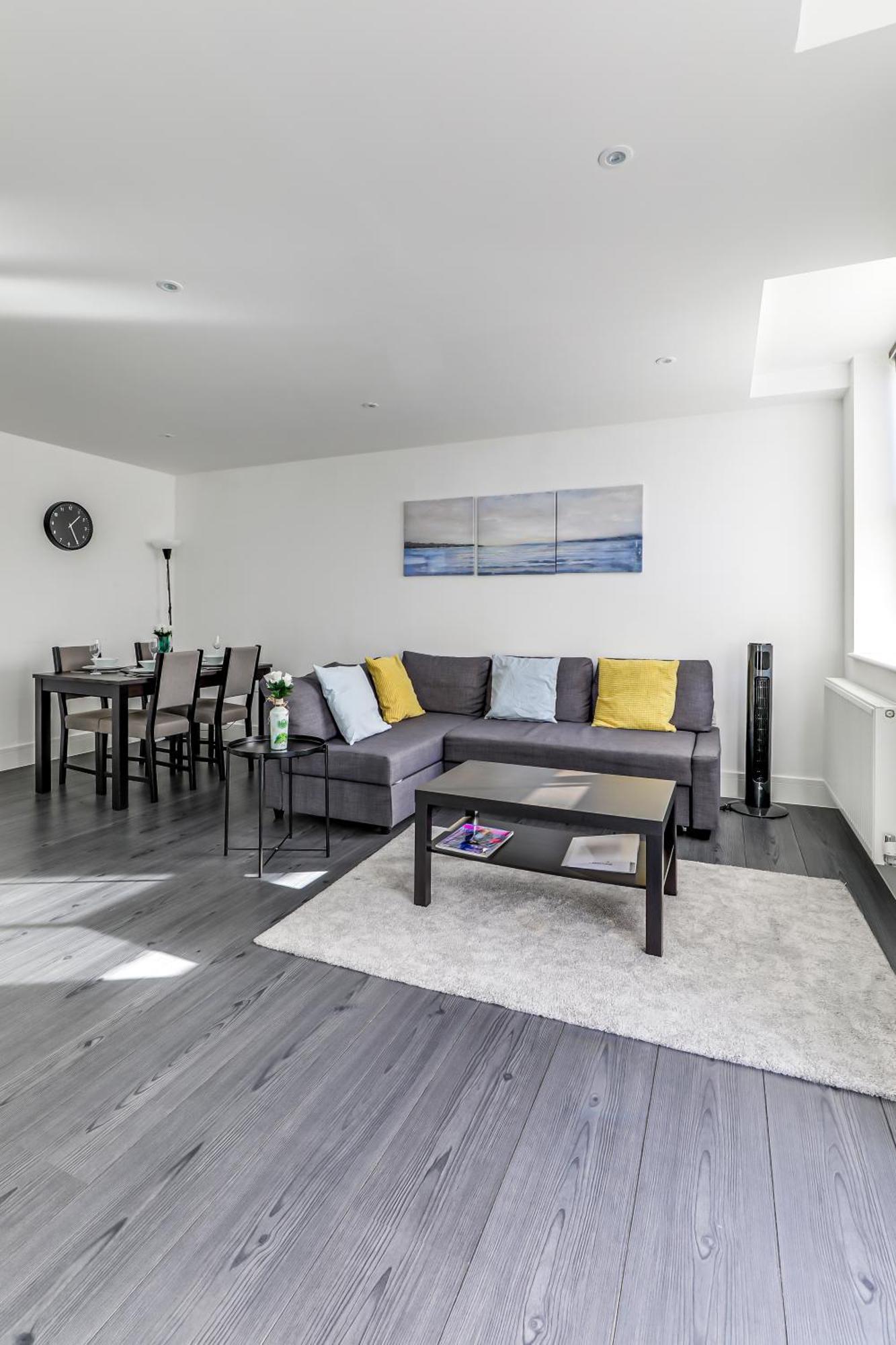 Exceptionally Spacious Central Canterbury Home 外观 照片